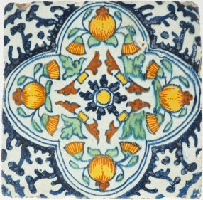 Antique Delft polychrome tile with pompadour, 17th century 
