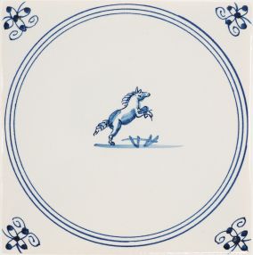 Hand-painted Delft tile sample with spiringer in circle frame, decorated with spider curl corner motif and enhanced with pinholes.