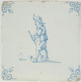 Antique Delft tile with a beugel player, 17th century