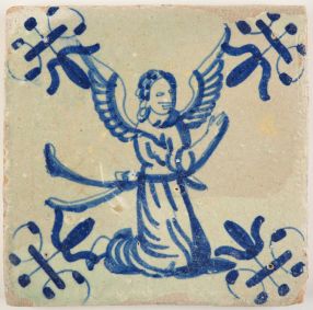 Antique Delft tile in blue depicting an angel in a kneeling position, 17th century