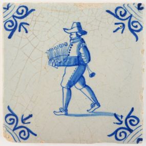 Antique Delft tile with a travelling merchant selling glasses, 17th century